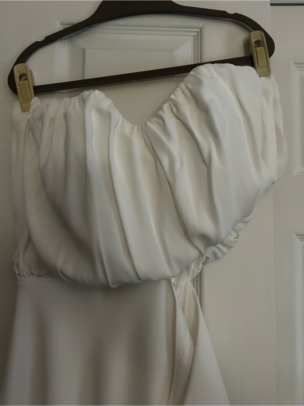 Third Form Ruched Cutout Dress - Picture 5 of 9